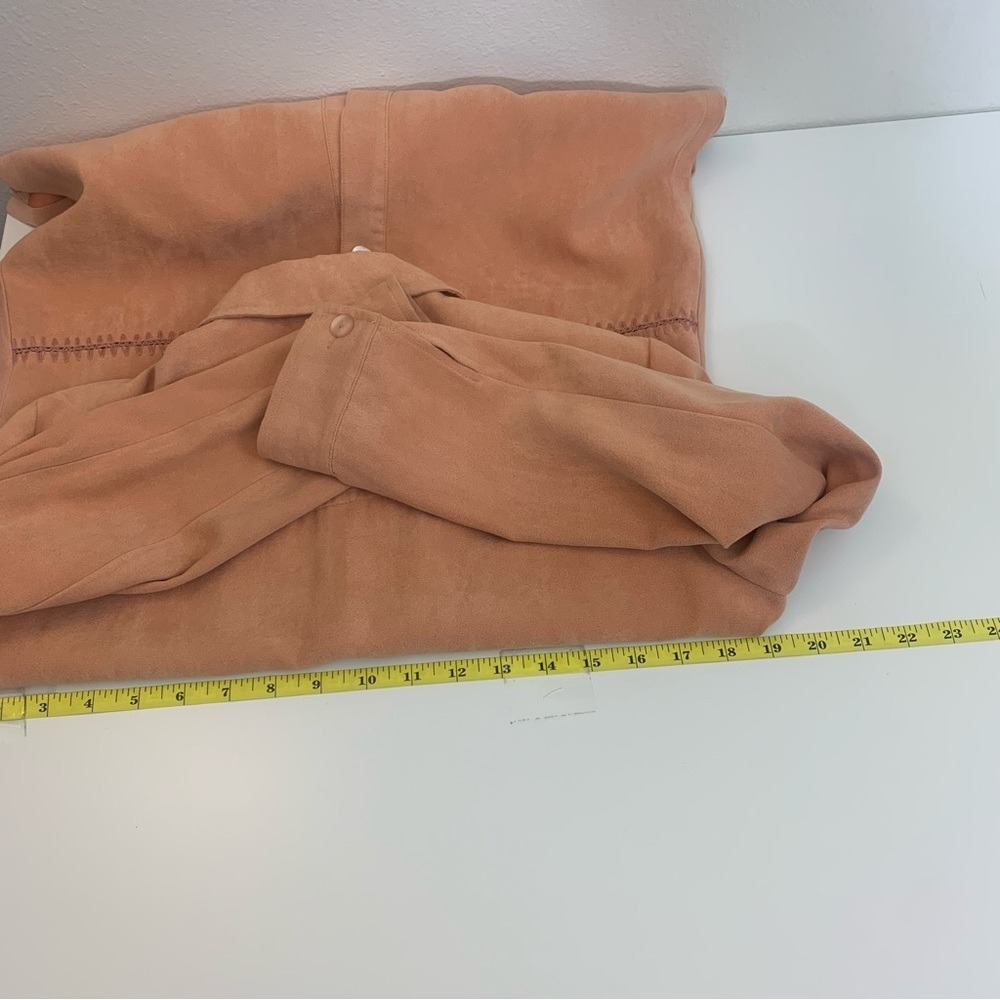 Conrad C Collection Women's Size 4 Peach Faux Suede Bohemian‎ Button Shacket - Picture 4 of 8